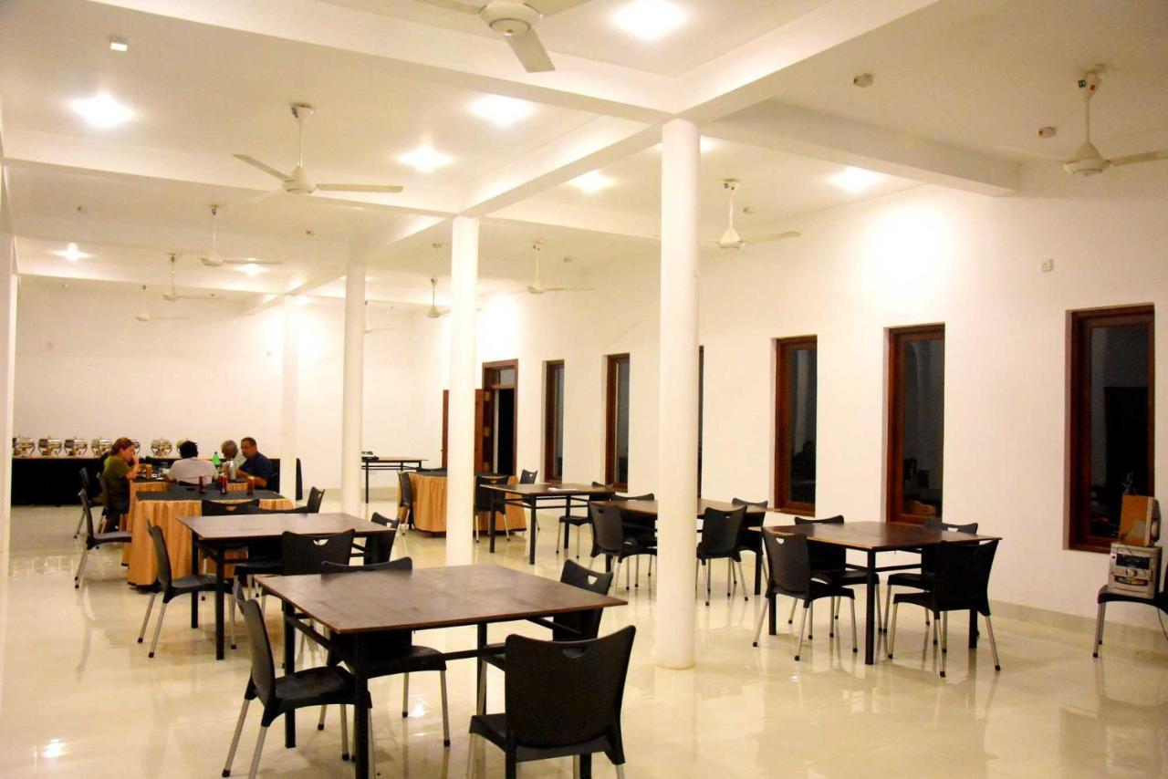 Wingate Hotel Wilgamuwa Wasgamuwa Kültér fotó